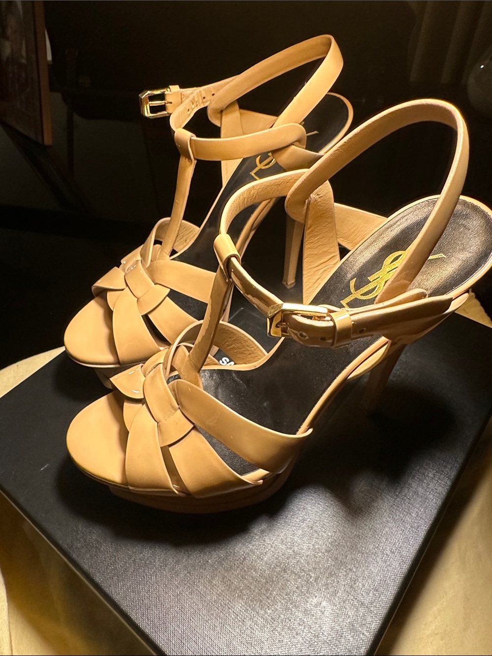 Saint Laurent Tan Leather Knotted T-Strap Heels - Picture 2 of 4